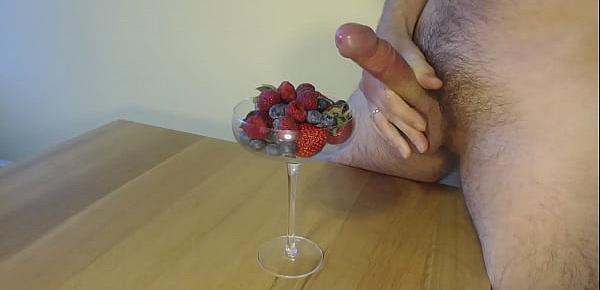  Berries and Cream, Cum on Food